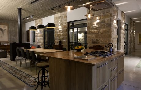 villa pnai kitchen